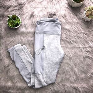 2/$30 ALL ITEMS WILL BE GONE BEFORE HOLIDAY AND NEGOTIABLE/BUY NOW! Warm Joggers